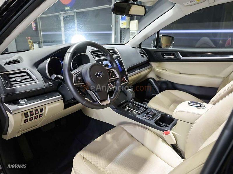 Subaru Outback 2.5i Executive Plus S Black Edition AWD de 2020 con 16.211 Km por 34.490 EUR. en Madrid