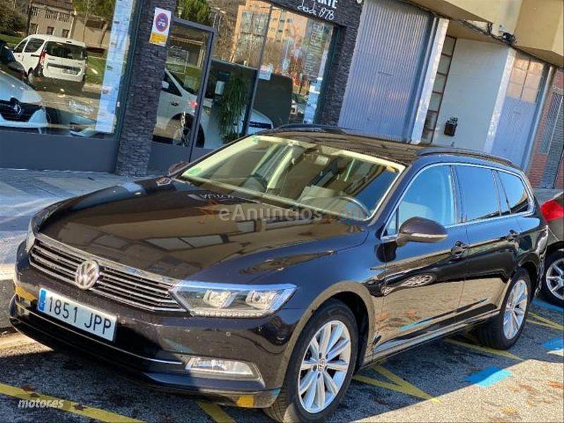 Volkswagen Passat Variant 2.0 TDI 150cv Advance BMT DSG de 2014 con 145.000 Km por 17.800 EUR. en Navarra