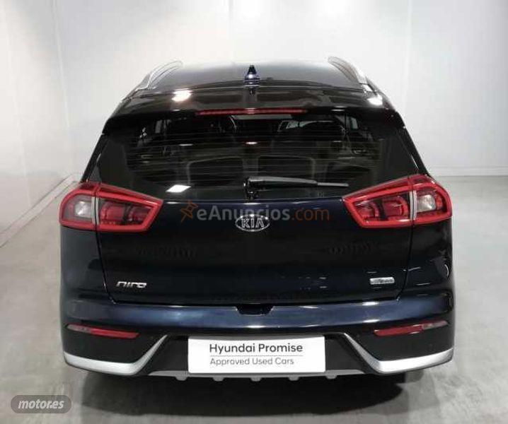 Kia Niro Niro 1.6 HEV Drive de 2019 con 64.242 Km por 17.500 EUR. en Madrid