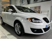 Seat Altea 1.6 TDI 105cv Style DSG de 2012 con 110.192 Km por 9.800 EUR. en Barcelona