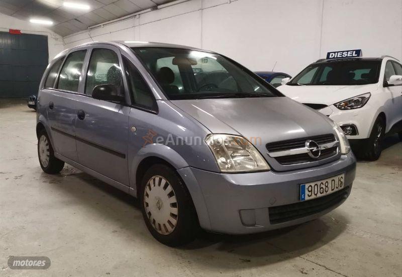 Opel Meriva Cosmo 1.7 CDTi de 2005 con 206.000 Km por 2.490 EUR. en Madrid