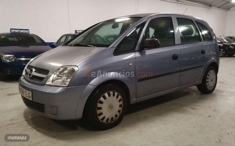 Opel Meriva Cosmo 1.7 CDTi de 2005 con 206.000 Km por 2.490 EUR. en Madrid