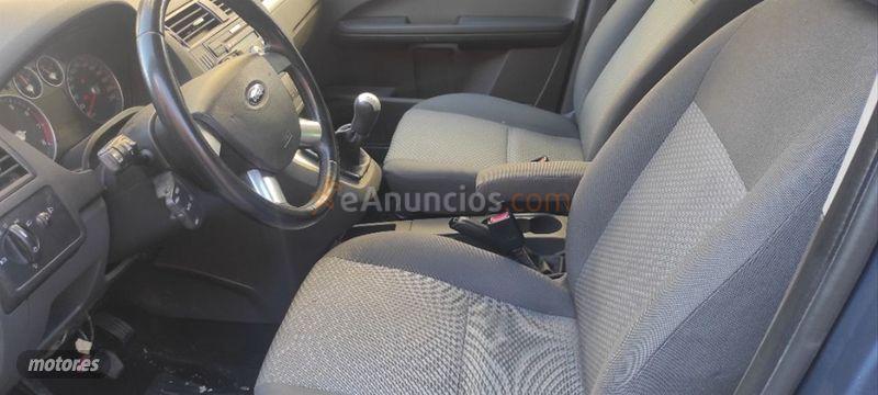 Ford Focus C-Max 1.6 Trend de 2005 con 144.500 Km por 2.790 EUR. en Alicante