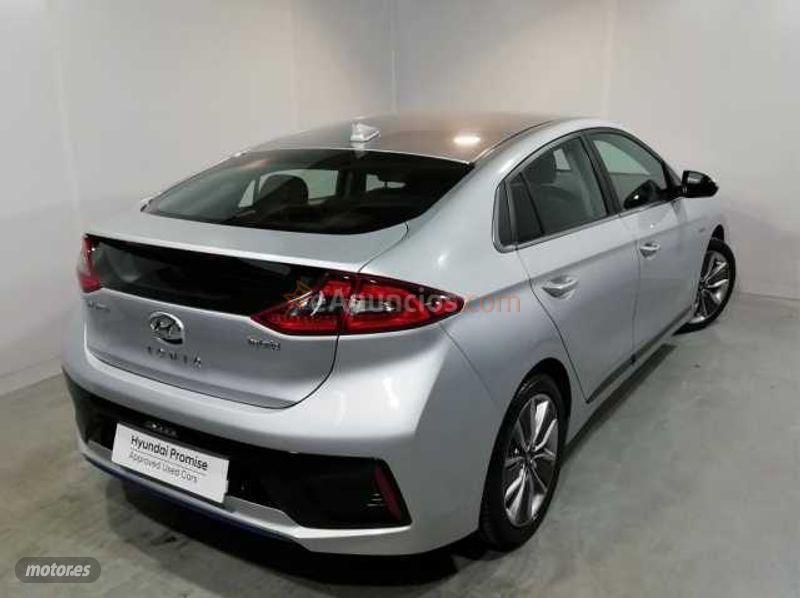 Hyundai Ioniq 1.6 GDI Tecno de 2017 con 48.674 Km por 17.600 EUR. en Madrid