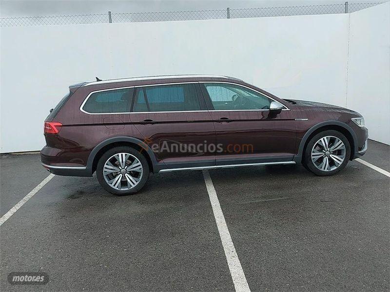 Volkswagen Passat Alltrack 2.0 TDI 140kW190CV BMT 4M DSG de 2017 con 153.300 Km por 20.800 EUR. en Sevilla