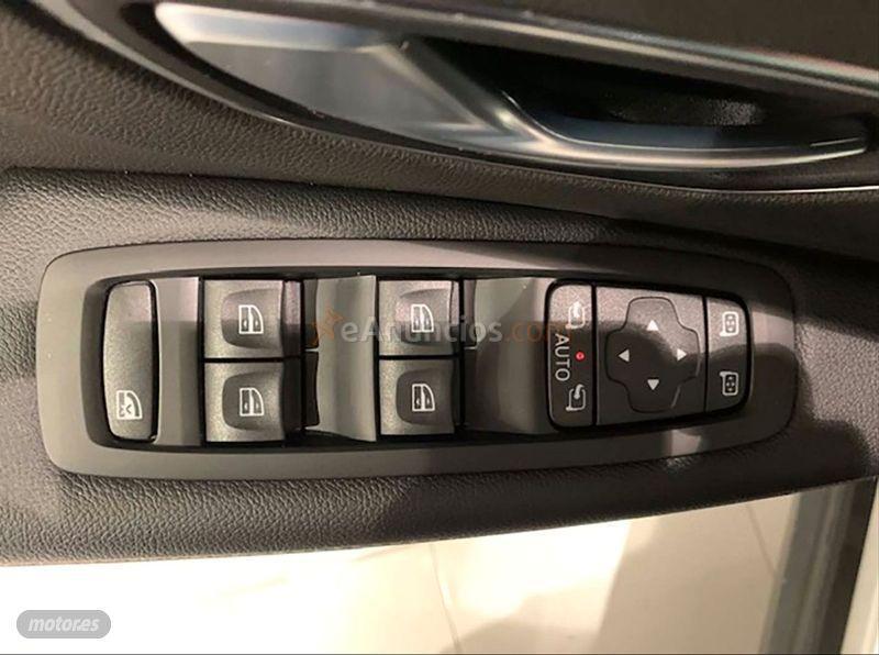 Renault Grand Scenic Zen TCe 103 kW 140CV GPF MY2021 de 2021 con 30.296 Km por 24.400 EUR. en Asturias