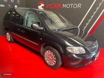 Chrysler Voyager SE 2.5 CRD de 2005 con 200.000 Km por 4.800 EUR. en Asturias