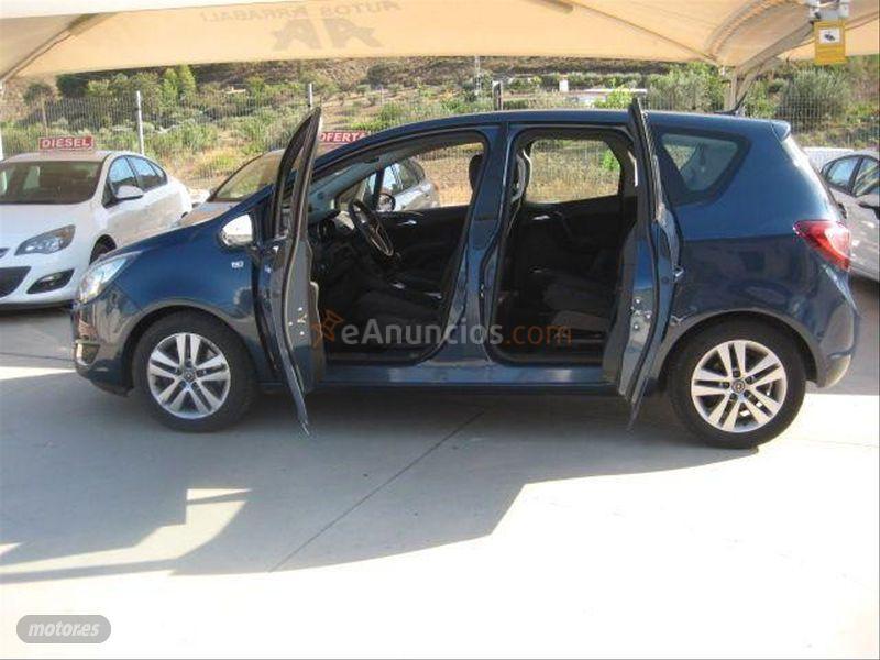 Opel Meriva 1.6 CDTI 110 CV SS Ecoflex Selective de 2014 con 138.000 Km por 8.500 EUR. en Malaga