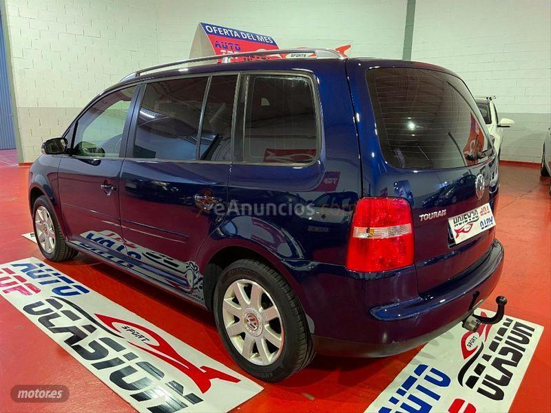 Volkswagen Touran 1.9 TDI DSG ADVANCE de 2006 con 151.000 Km por 6.499 EUR. en Cordoba