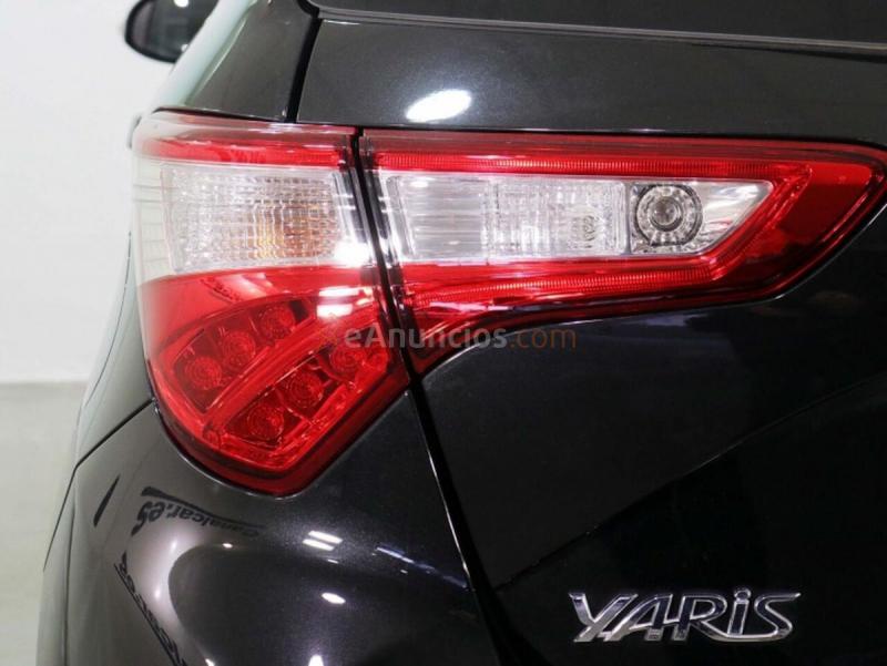 Toyota Yaris 1.5 Hybrid Active 100 CV 