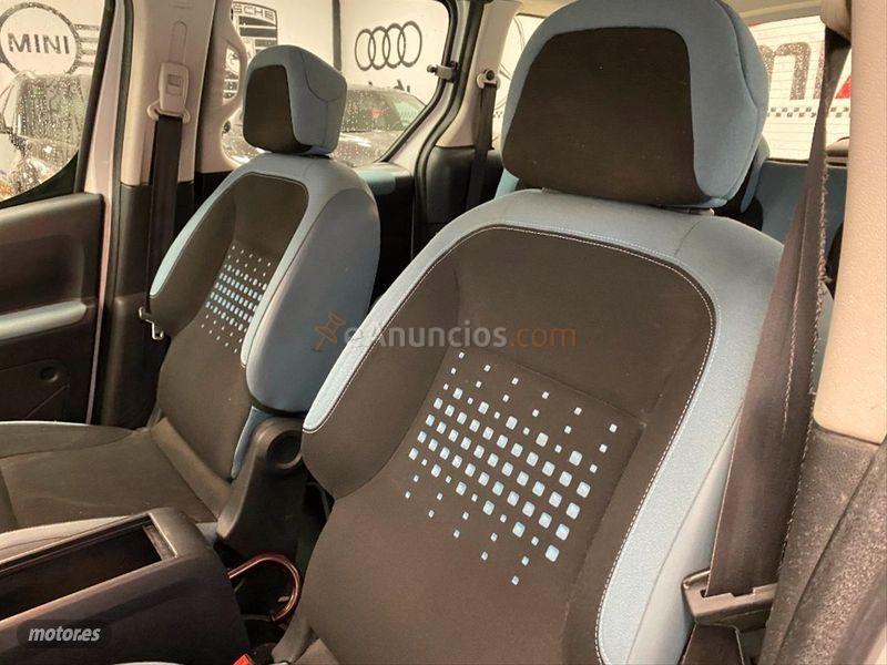 Citroen Berlingo 1.6 HDi 90 Attraction de 2015 con 150.000 Km por 12.900 EUR. en Murcia