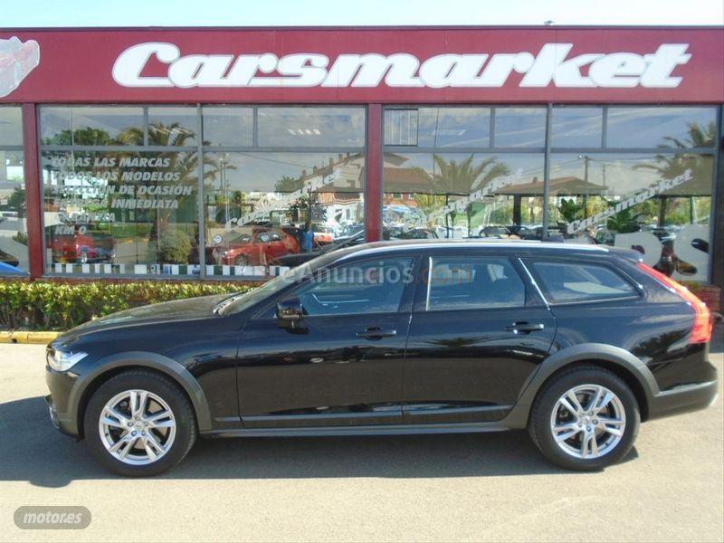 Volvo V 90 2.0 D4 AWD Auto de 2019 con 45.390 Km por 32.600 EUR. en Asturias