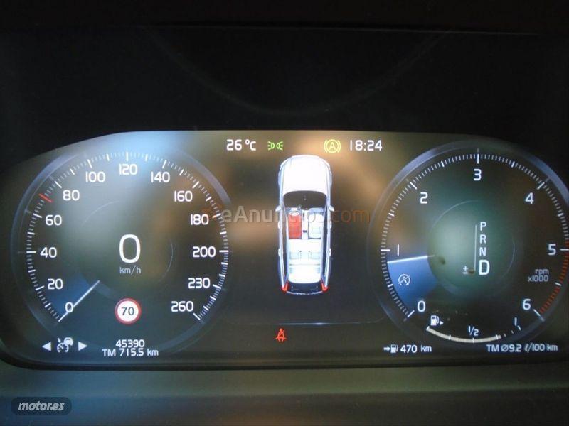 Volvo V 90 2.0 D4 AWD Auto de 2019 con 45.390 Km por 32.600 EUR. en Asturias