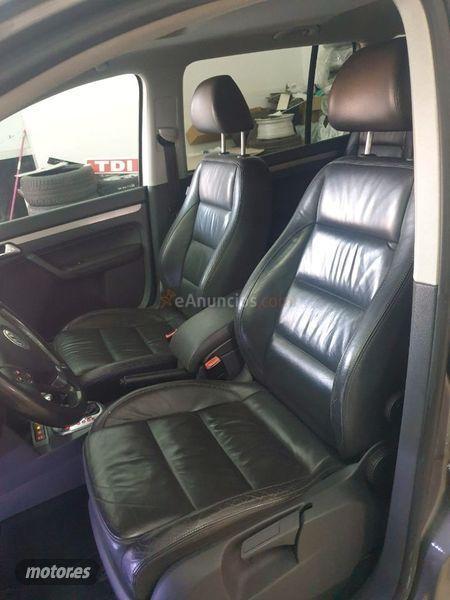 Volkswagen Touran 2.0 TDI 140cv DSG Highline de 2008 con 189.000 Km por 7.900 EUR. en Murcia
