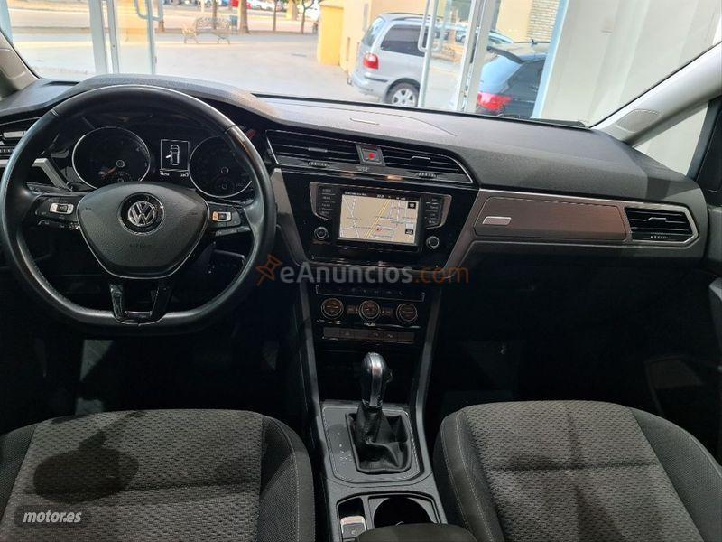 Volkswagen Touran Advance 1.6 TDI SCR 110CV BMT DSG de 2016 con 90.000 Km por 18.900 EUR. en Sevilla