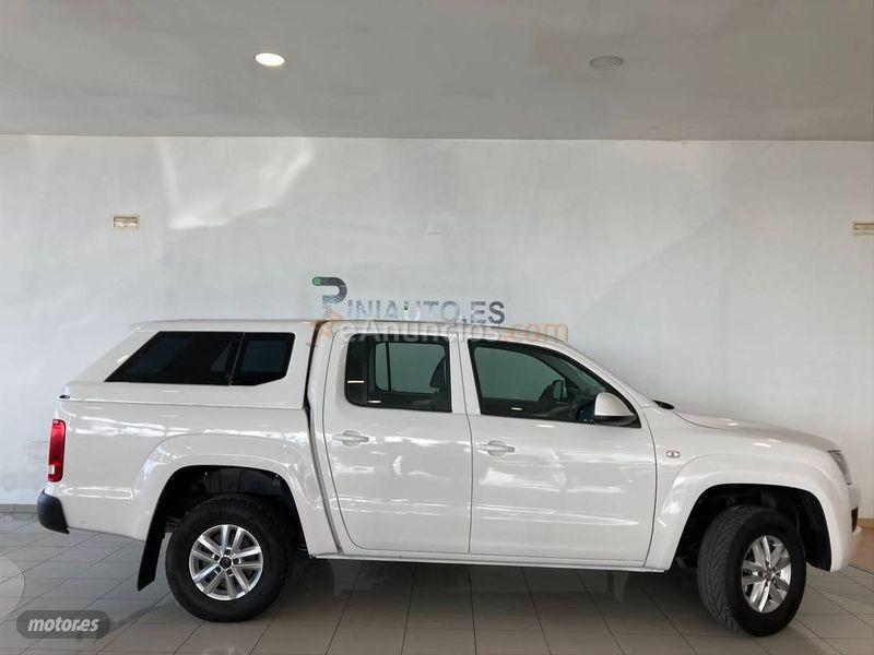 Volkswagen Amarok DC Trendline 2.0 TDI 140cv 4M Conectable de 2014 con 208.000 Km por 19.900 EUR. en Madrid