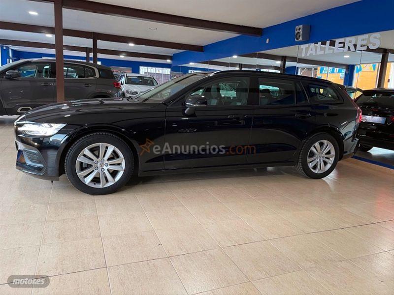 Volvo V 60 2.0 D3 Momentum Auto de 2019 con 110.000 Km por 24.950 EUR. en Ciudad Real