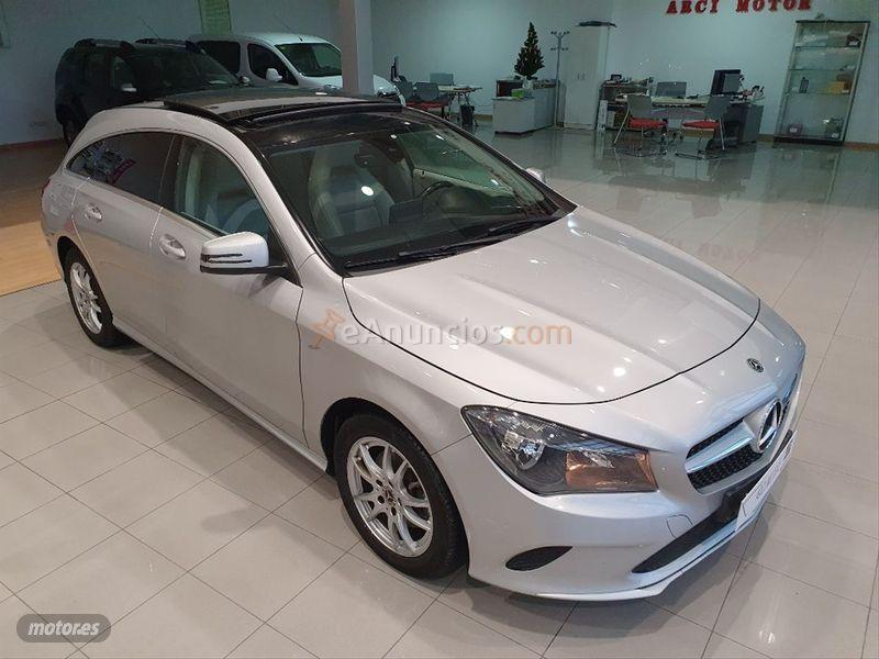 Mercedes Clase CLA CLA 200 d Shooting Brake de 2017 con 120.000 Km por 22.000 EUR. en Cadiz