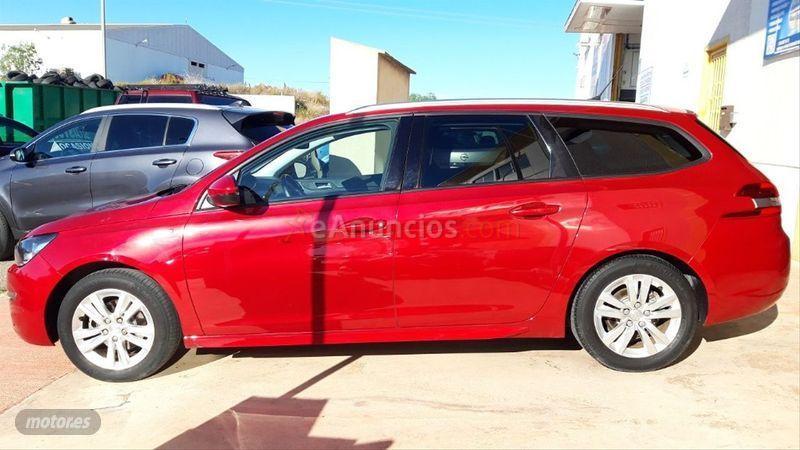 Peugeot 308 SW Style 1.2 PureTech 130 SS de 2016 con 44.000 Km por 13.900 EUR. en Alicante