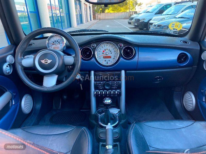 Mini Cooper Cooper Cabrio de 2004 con 164.000 Km por 5.990 EUR. en Madrid
