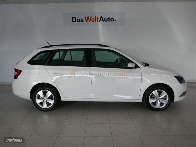 Skoda Fabia Combi 1.0 TSI 70KW 95cv Ambition de 2020 con 15.684 Km por 14.900 EUR. en Valladolid