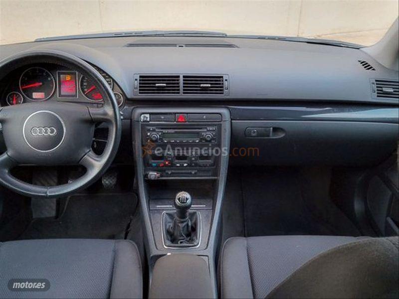 Audi A4 2.0 FSI Avant de 2003 con 195.000 Km por 4.300 EUR. en Tarragona