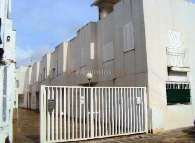 Casa adosada de 3 plantas