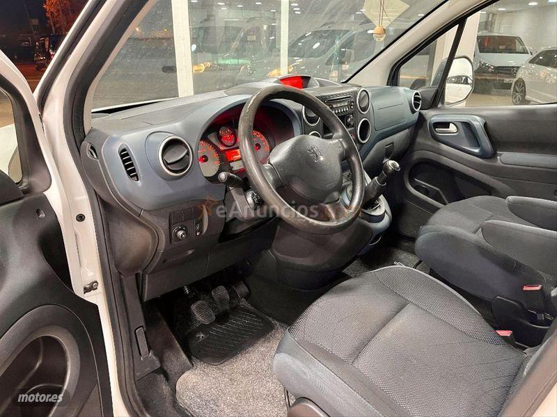 Citroen Berlingo 1.6 HDi 90 XTR de 2011 con 185.000 Km por 9.490 EUR. en Lleida
