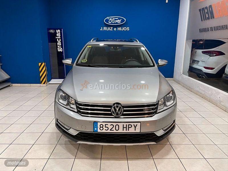 Volkswagen Passat Alltrack 2.0 TDI 140cv Bluemotion Tech de 2013 con 128.461 Km por 15.900 EUR. en Sevilla