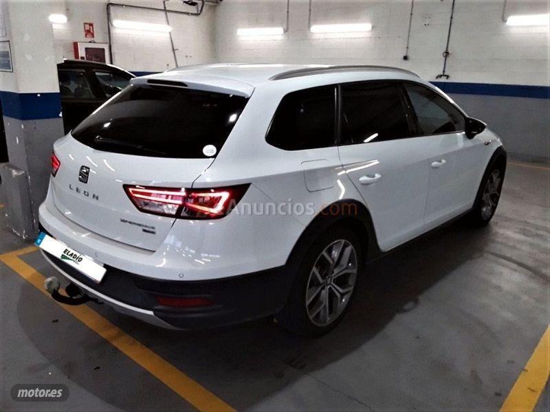 Seat Leon ST 2.0 TDI 184cv 4Drive DSG6 StSp Xper de 2015 con 179.000 Km por 14.490 EUR. en Madrid