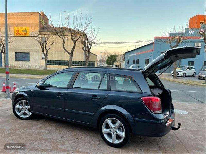 Opel Astra 1.9 CDTi 120 CV Sport SW de 2008 con 197.000 Km por 4.600 EUR. en Toledo