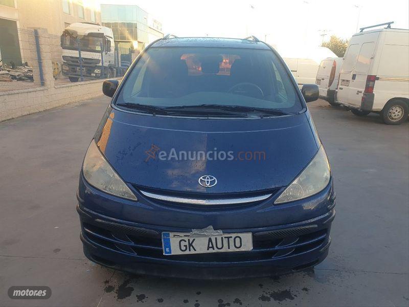 Toyota Previa 2.0 D4D Luna 7 Plazas de 2004 con 334.000 Km por 3.950 EUR. en Madrid