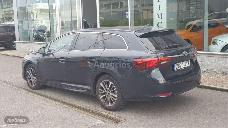 Toyota Avensis 2.0 150D BUSINESS ADVANCE TS de 2017 con 87.900 Km por 17.990 EUR. en Asturias