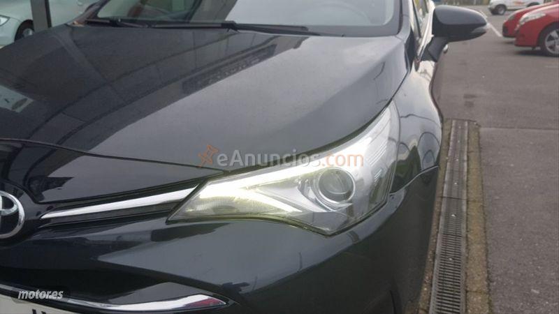 Toyota Avensis 2.0 150D BUSINESS ADVANCE TS de 2017 con 87.900 Km por 17.990 EUR. en Asturias