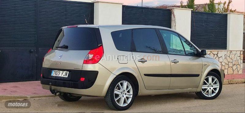Renault Grand Scenic Dynamique 7 plazas 1.9dCi EU4 de 2008 con 220.000 Km por 3.850 EUR. en Toledo