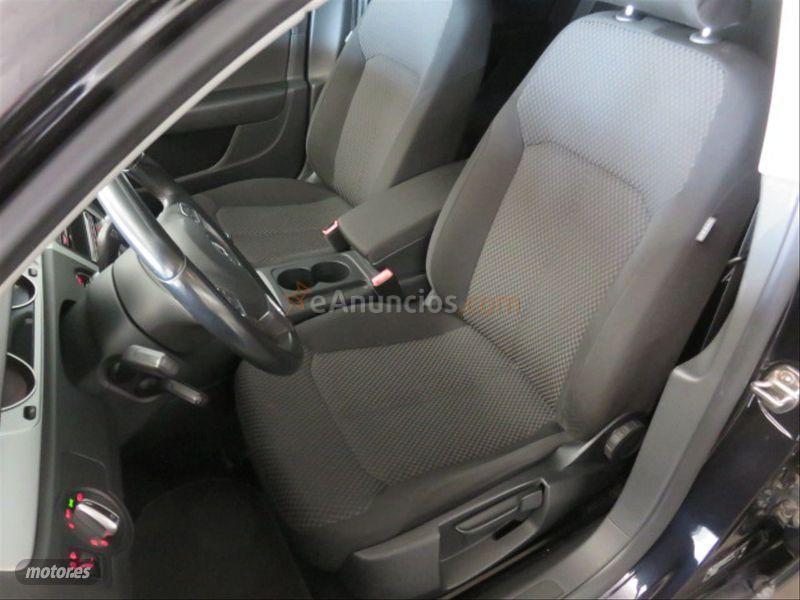 Volkswagen Passat Variant 1.6 TDI 105cv BlueMotion de 2011 con 220.000 Km por 8.490 EUR. en Madrid