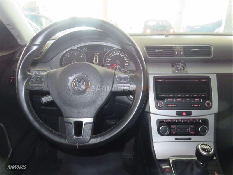 Volkswagen Passat Variant 1.6 TDI 105cv BlueMotion de 2011 con 220.000 Km por 8.490 EUR. en Madrid