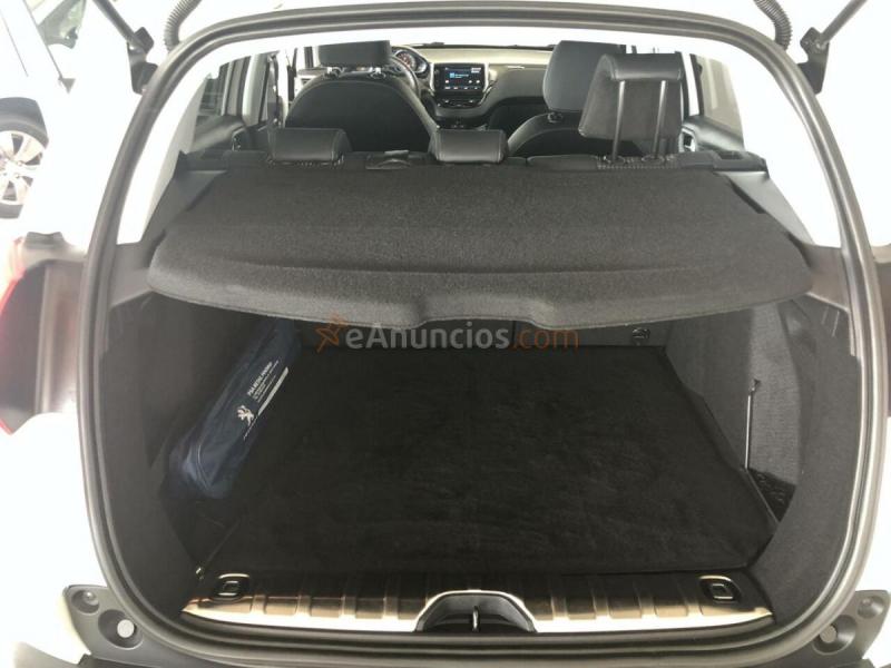 Peugeot 2008   1.2 PureTech 81KW (110CV)S&S EAT6 Allure