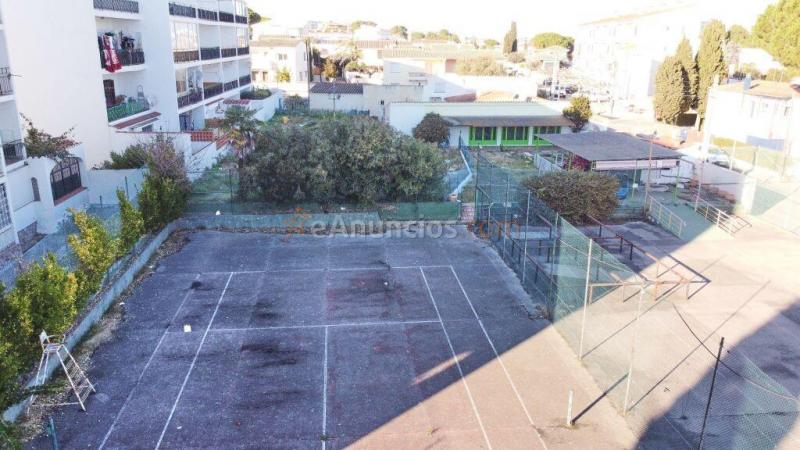 Casa-Chalet en Venta en Escala, L Girona