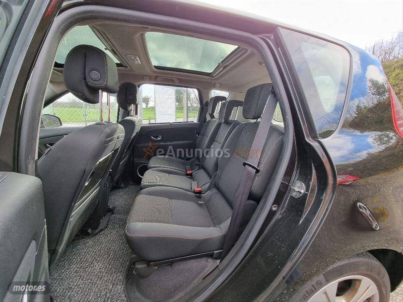 Renault Scenic Dynamique 1.5dCi 105cv eco2 de 2009 con 133.000 Km por 7.600 EUR. en Pontevedra