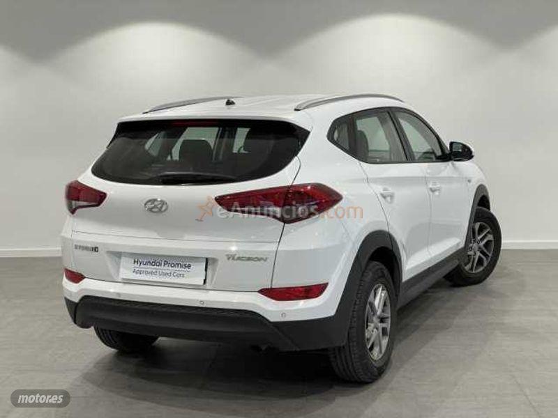 Hyundai Tucson 1.6 GDI BE Essence 4x2 de 2018 con 47.600 Km por 17.200 EUR. en Barcelona