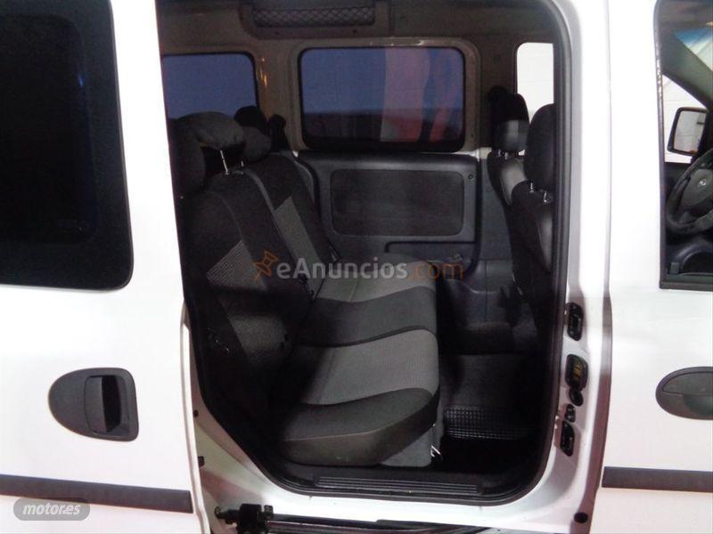 Opel Combo Tour Enjoy 1.3 CDTI 75 CV de 2011 con 177.000 Km por 4.800 EUR. en Vizcaya