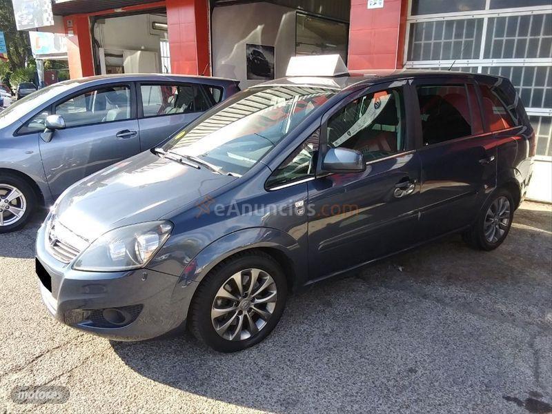 Opel Zafira 1.9 CDTi 120 CV 111 Years de 2010 con 290.000 Km por 4.990 EUR. en Madrid