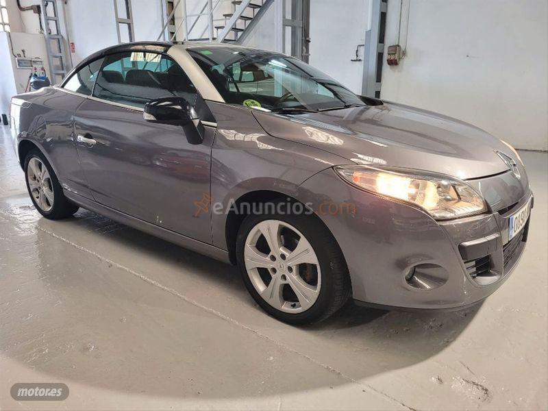 Renault Megane CoupeCabrio Dynamique dCi 110cv FAP de 2011 con 96.000 Km por 8.900 EUR. en Barcelona