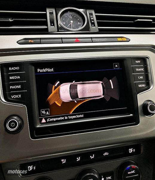 Volkswagen Passat Variant Advance 1.6 TDI 120CV BMT de 2016 con 152.000 Km por 14.200 EUR. en Murcia