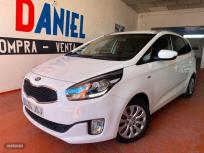 Kia Carens 1.7 CRDi VGT 115CV xTech EcoDynam 5pl de 2016 con 243.000 Km por 9.700 EUR. en Sevilla