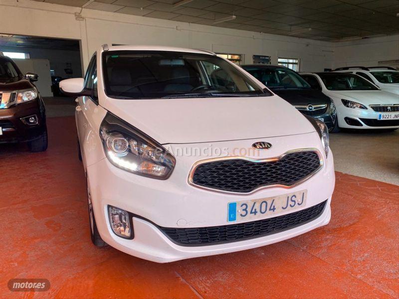 Kia Carens 1.7 CRDi VGT 115CV xTech EcoDynam 5pl de 2016 con 243.000 Km por 9.700 EUR. en Sevilla
