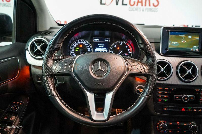 Mercedes Clase B B 180 CDI Sport AMG de 2015 con 146.890 Km por 13.700 EUR. en Pontevedra