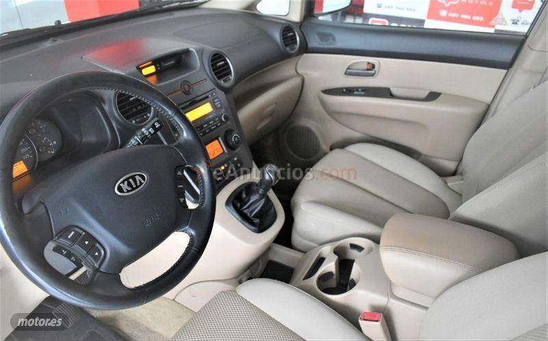 Kia Carens 2.0 CRDI VGT 140cv Emotion 7 plazas de 2007 con 211.000 Km por 6.900 EUR. en Pontevedra