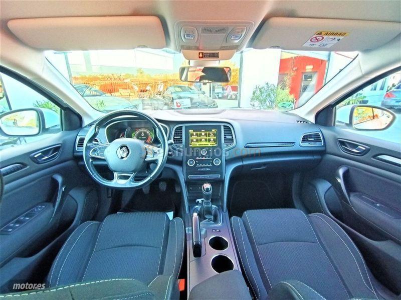 Renault Megane Sp. Tourer Intens En. dCi 81kW 110CV de 2017 con 172.000 Km por 11.890 EUR. en Valladolid
